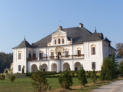 czyzow szlachecki castle