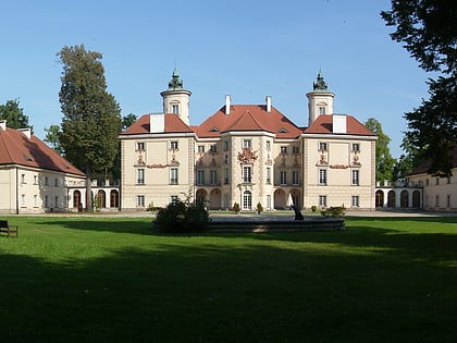Palast in Otwock Wielki