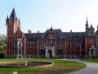 Zespół pałacowo-parkowy w Pławniowicach
