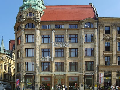 Barasch Brothers' Department Store