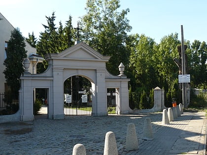 cmentarz parafii bozego ciala poznan