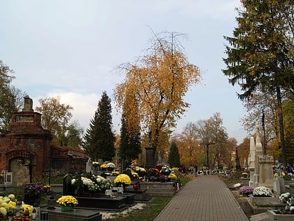 cmentarz parafialny w mogile cracovie