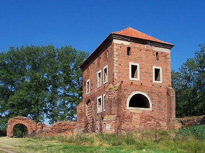 Ruiny zamku z XV w.
