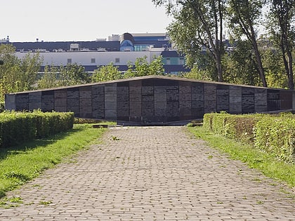 cmentarz zolnierzy radzieckich na skowroniej gorze breslau