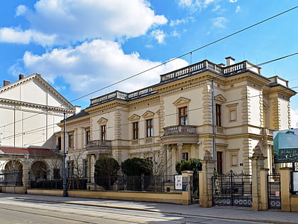 the emeryk hutten czapski museum cracovie
