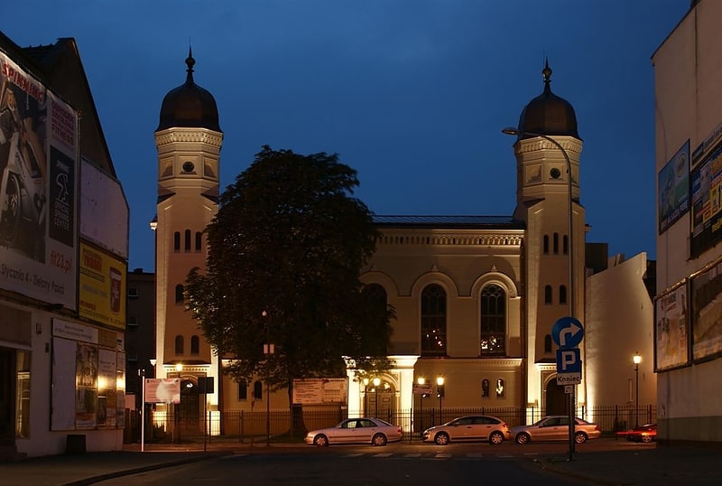 nueva sinagoga de ostrow wielkopolski