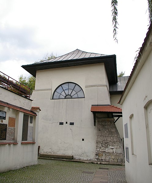 Synagogue Rem
