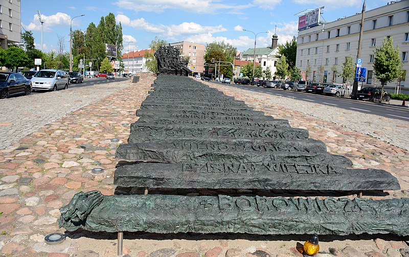 Monument to the Fallen and Murdered in the East