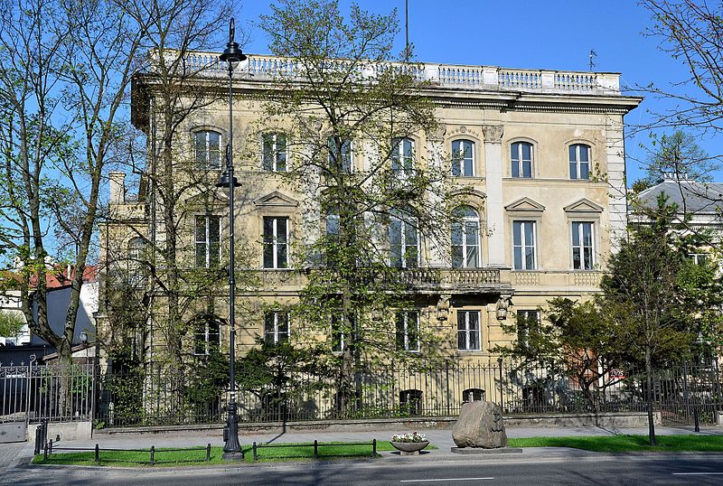 Ujazdów Avenue