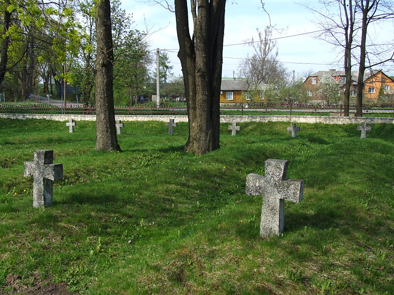 Cmentarz wojenny w Biskupicach