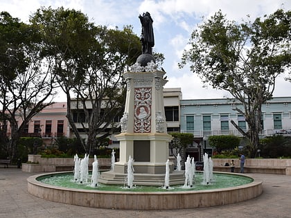 plaza colon mayaguez