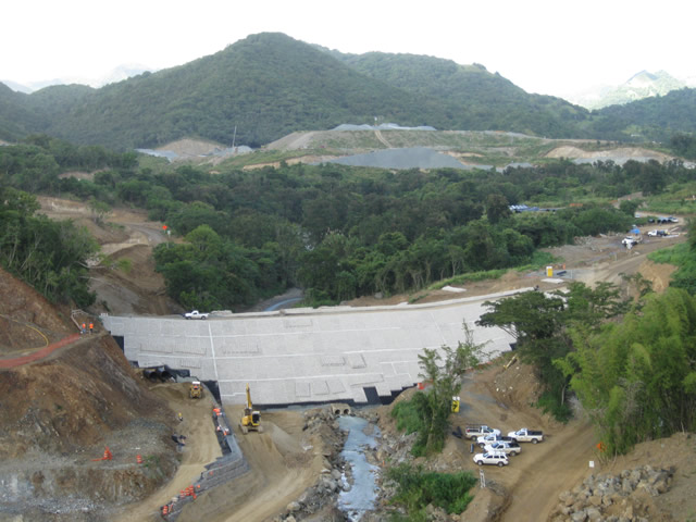 Portugués Dam