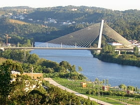 Rainha Santa Isabel Bridge