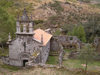 mosteiro de santa maria das junias parque nacional de peneda gerez