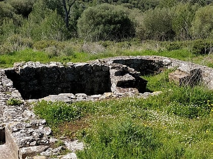 roman ruins of casais velhos cascaes