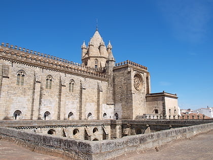 cathedral of evora