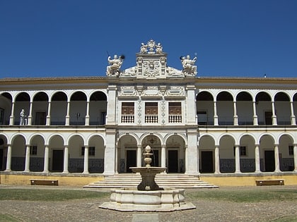 Universität Évora