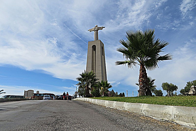 Sanctuaire du Christ-Roi d'Almada