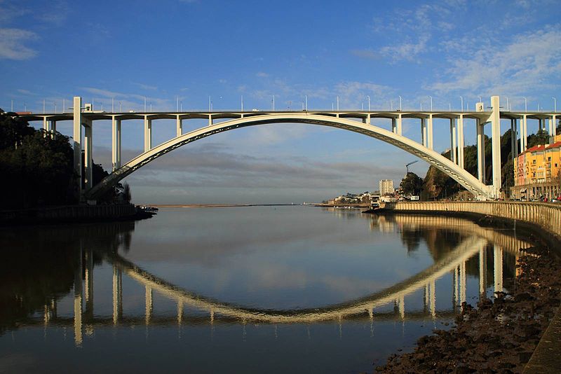 Puente de la Arrábida