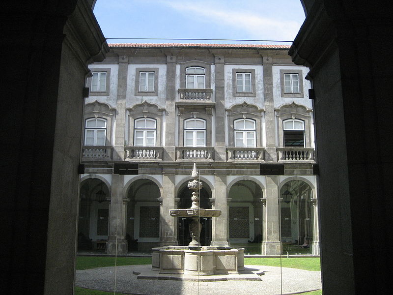 Biblioteca pública municipal de Porto