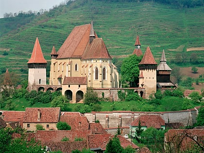 villages with fortified churches in transylvania