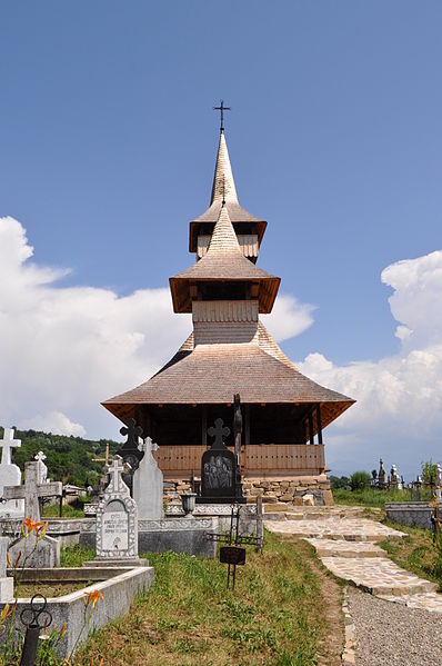 The Wooden Church of Săliștea de Sus - Nistorești