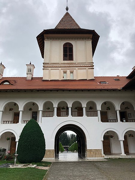Sâmbăta de Sus Monastery