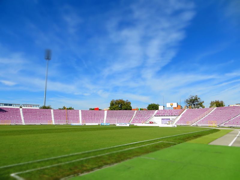 Stadion im. Dana Păltinișanu