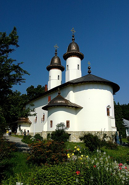 Văratec Monastery