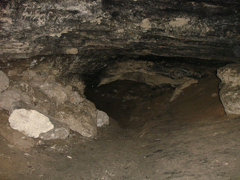 Limanu Cave