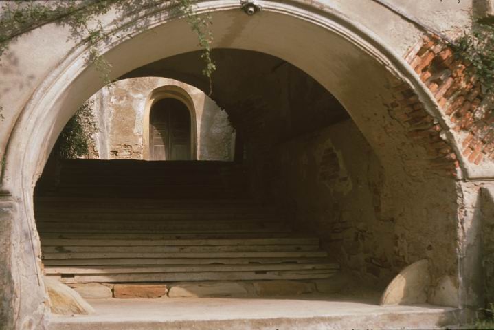 Biserica fortificată din Movile