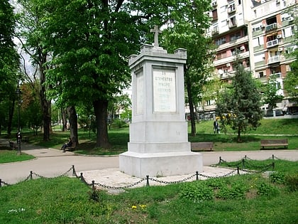 monument to the insurgents belgrad