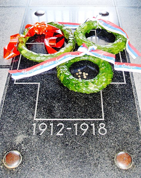 Denkmal des Unbekannten Soldaten auf dem Avala
