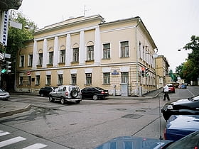 Town Estate of Popov — Elagin