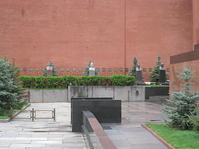cmentarz przy murze kremlowskim moskwa