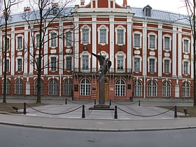 Doce Colegios de San Petersburgo