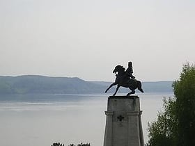 tatishchev monument toljatti