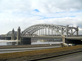Puente Bolsheokhtinsky