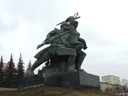 monument to the heroes of the october revolution and the civil war oufa