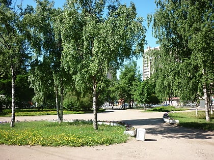muzhestva square san petersburgo