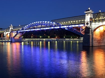 andreyevsky bridge moscow