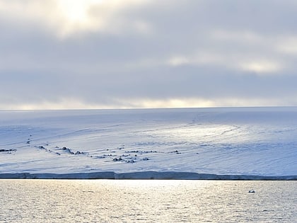 glacier de lacademie des sciences ile komsomolets