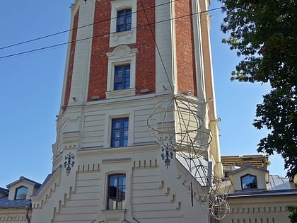 pevcheskaya tower pushkin