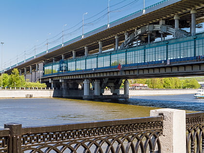 luzhniki metro bridge moscow