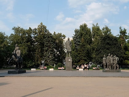 alexander fadeev monument moscow
