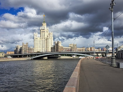 bolshoy ustinsky bridge moscow