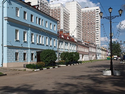 shkolnaya street moskwa