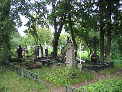 cementerio de kuntsevo moscu