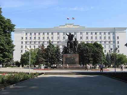 Soviets Square