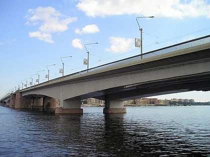 alexander nevsky bridge saint petersburg